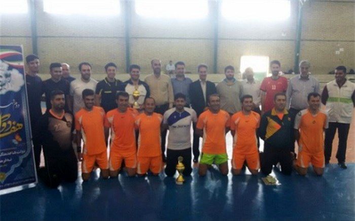 قهرمانی تیم آموزش و پرورش شهرستان فیروزکوه در مسابقات گرامیداشت هفته دولت