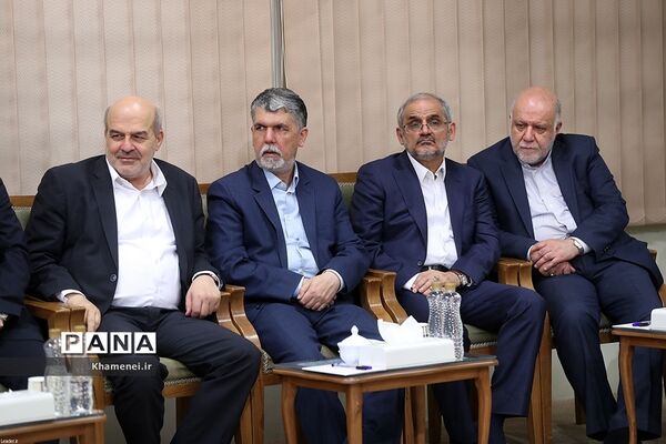دیدار رئیس جمهور و اعضای هیات دولت با رهبر انقلاب
