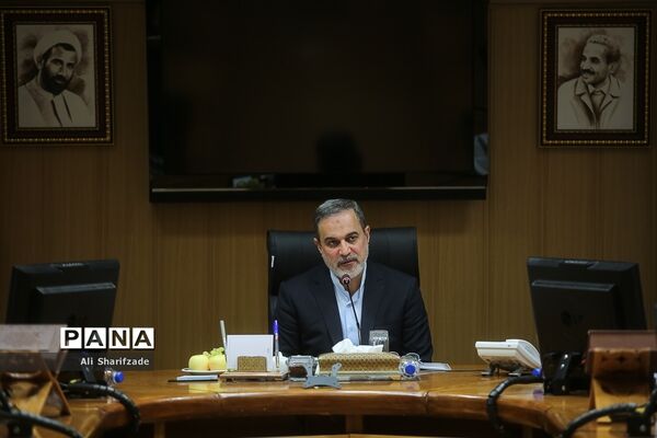 دیدار وزیر آموزش و پرورش با نمایندگان کانون های صنفی معلمان از سراسر کشور