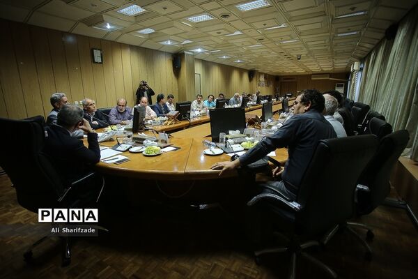 دیدار وزیر آموزش و پرورش با نمایندگان کانون های صنفی معلمان از سراسر کشور