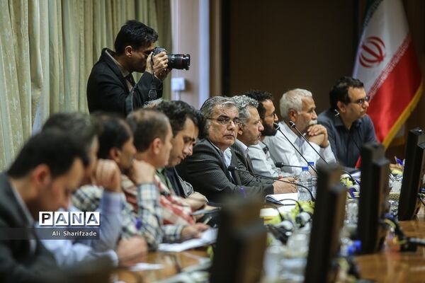 دیدار وزیر آموزش و پرورش با نمایندگان کانون های صنفی معلمان از سراسر کشور