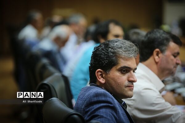 دیدار وزیر آموزش و پرورش با نمایندگان کانون های صنفی معلمان از سراسر کشور
