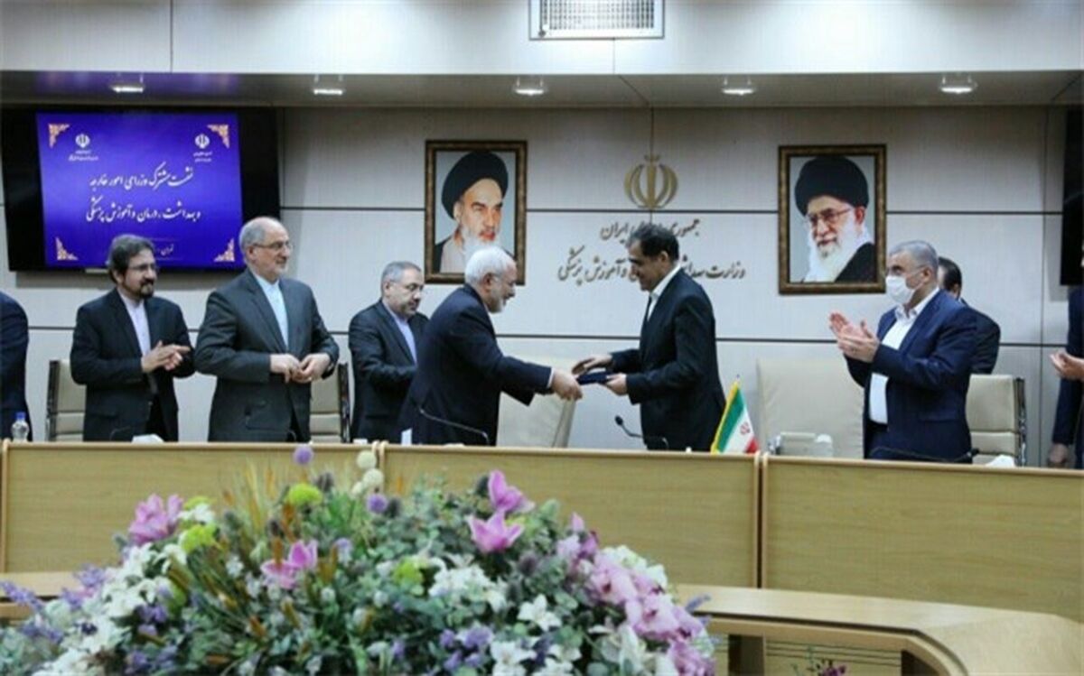 امضای تفاهم‌نامه همکاری وزراتخانه‌های امور خارجه و بهداشت
