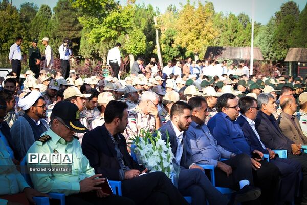 آیین غبار روبی مزار شهدا بمناسبت آغاز هفته دولت