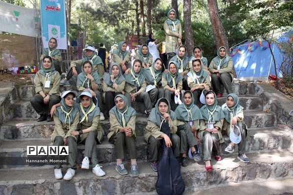 اردو ملی پیشتازان دختر سازمان دانش آموزی  جمهوری اسلامی ایران