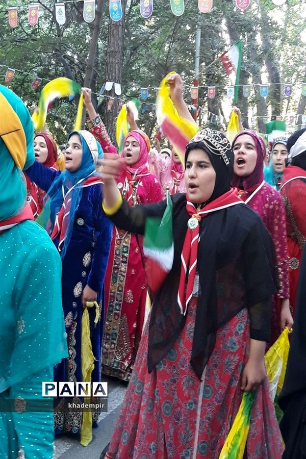 حضور دانش آموزان  پیشتاز دختر استان کهگیلویه و بویراحمد در هشتمین اردوی ملی پیشتازان کشور