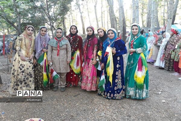 حضور دانش آموزان  پیشتاز دختر استان کهگیلویه و بویراحمد در هشتمین اردوی ملی پیشتازان کشور
