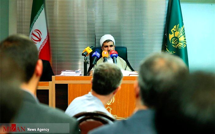 اولین تصویر از دادگاه علنی مشایی