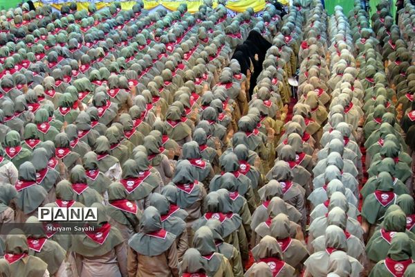 حضور پیشتازان دختر خوزستان در اردوی ملی تهران