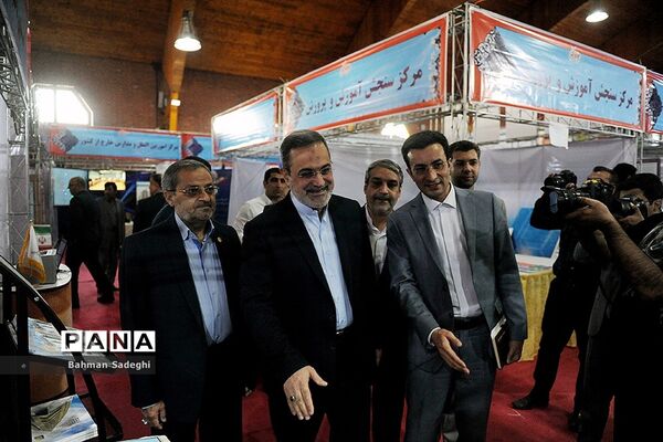 افتتاحیه نمایشگاه دستاوردهای آموزش و پرورش