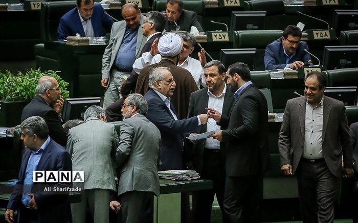 پزشکیان: اگر FATF نباشد هیچ بانکی با ما معامله نخواهد کرد