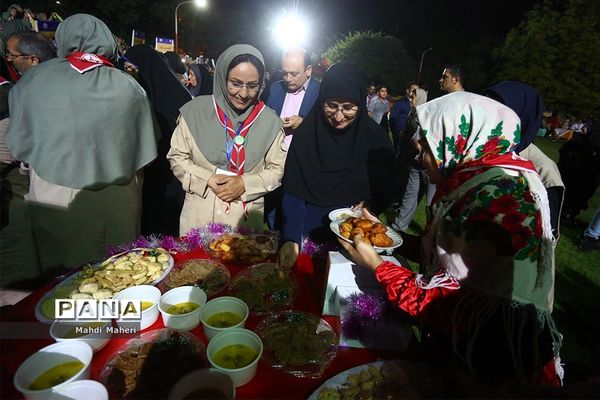 شام وحدت در هشتمین اردوی ملی پیشتازان دختر