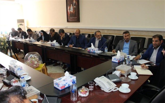 برگزاری جشن عاطفه ها در مدارس موجب تربیت عاطفی دانش آموزان می شود