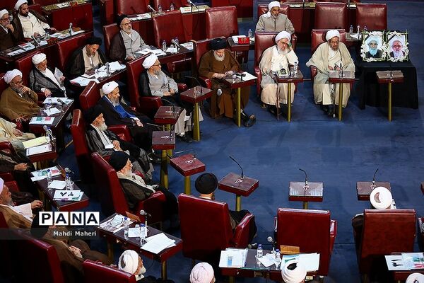 افتتاح پنجمین اجلاسیه رسمی  مجلس خبرگان