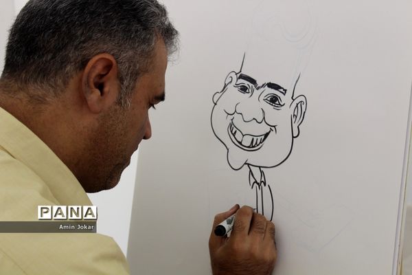 نمایشگاه کاریکاتور کارکنان آموزش و پرورش فارس