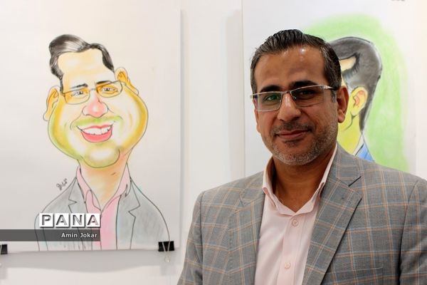 نمایشگاه کاریکاتور کارکنان آموزش و پرورش فارس