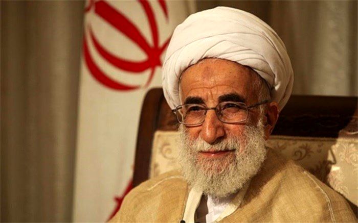 روزنامه اعتماد به آیت الله جنتی: آیا خود شما پاسخگو هستید؟