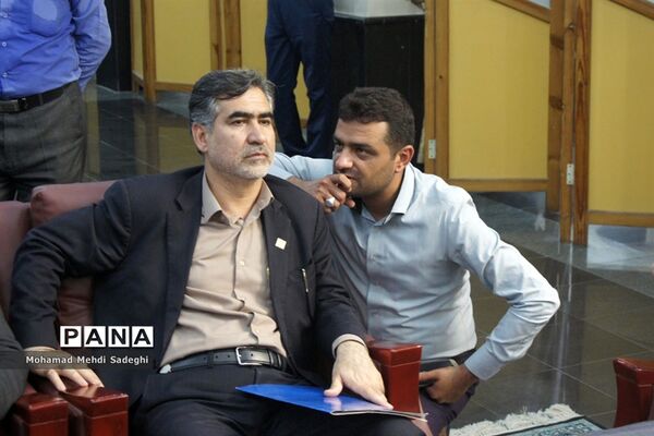 بازدید وزیر راه مسکن و شهرسازی از جاده ماهشهر- هندیجان