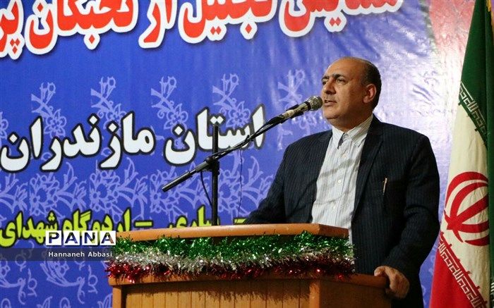 نخبگان فرهنگی‌وهنری آموزش‌وپرورش مروج فرهنگ بومی و محلی باشند