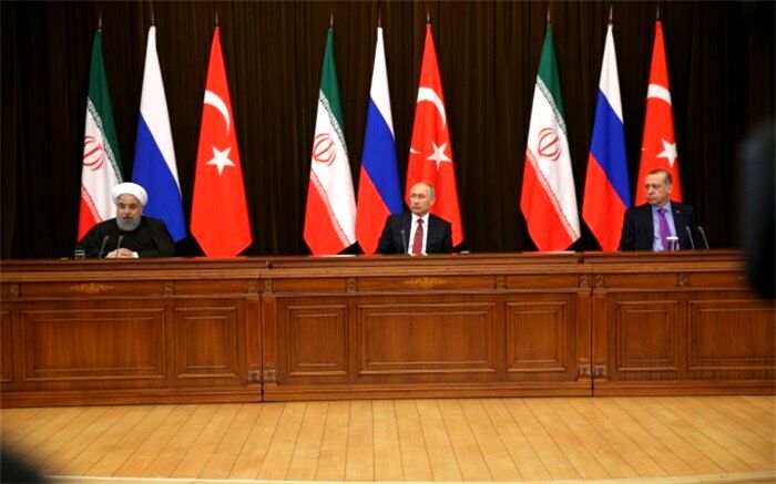 فلاحت پیشه: نشست تهران نشستی تاریخی درباره صلح سوریه است