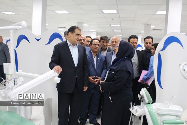 افتتاح و کلنگ زنی 6پروژه درمانی و بهداشتی توسط وزیر بهداشت