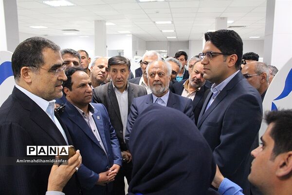 افتتاح و کلنگ زنی 6پروژه درمانی و بهداشتی توسط وزیر بهداشت