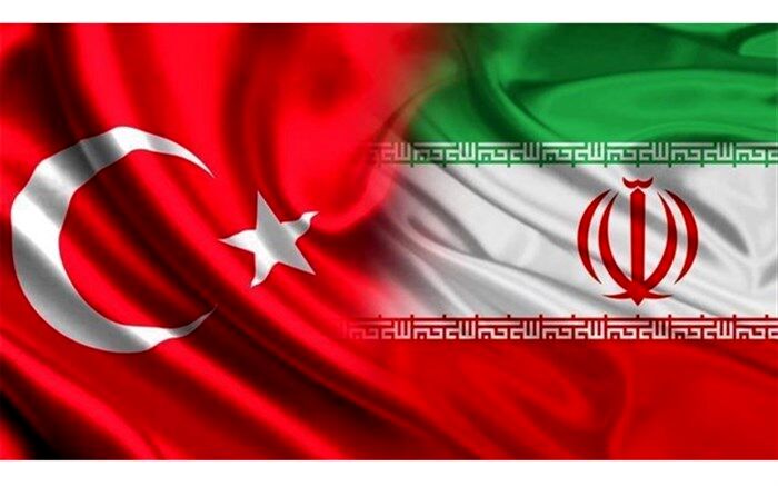 چاووش‌اوغلو با ظریف در تهران دیدار کرد