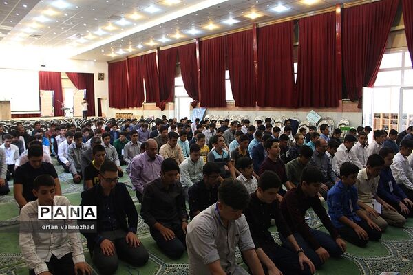 اولین همایش دانش‌آموزی همیار مشاور آذربایجان شرقی