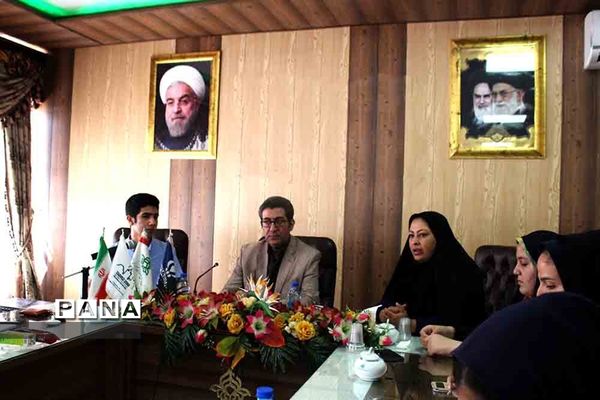 نشست صمیمی خبرنگاران پانا با اسد فلاح عضو انجمن صنفی روزنامه نگاران ایران