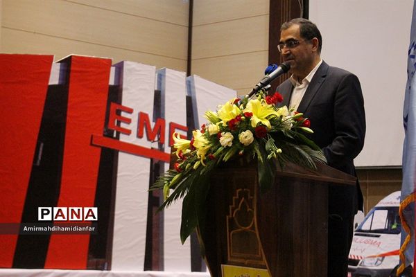 افتتاح پروژه های درمانی در شهرستان های قائنات و فردوس با حضور وزیر بهداشت