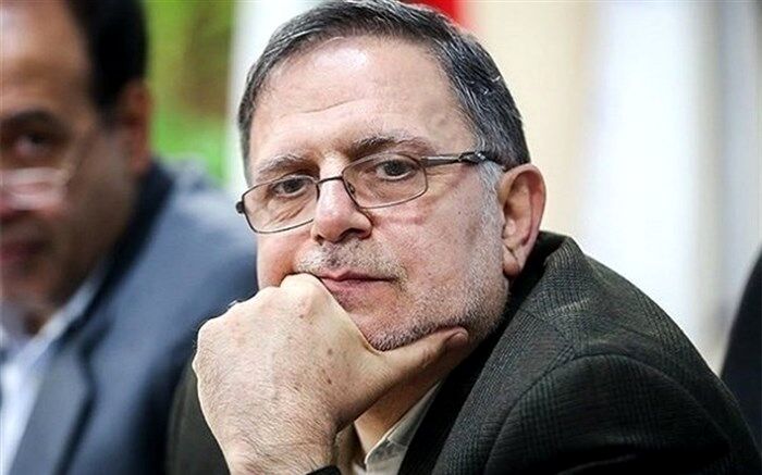 سیف: بازداشت نیستم؛ امروز هم نمازجمعه بودم