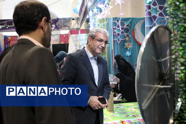  حال هوای غرفه وزارت آموزش و پرورش در سی و دومین نمایشگاه بین‌المللی قرآن کریم 