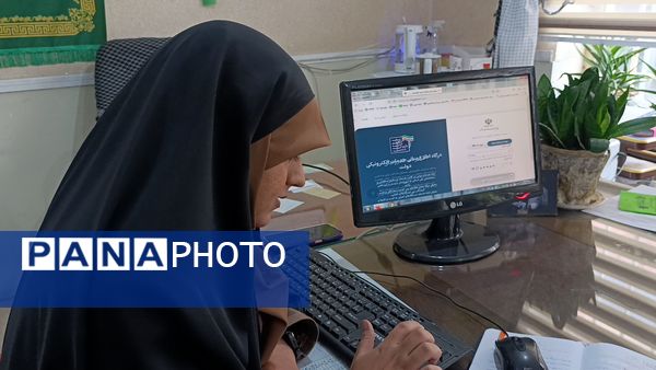 جلسه توجیهی مدیران هنرستان دخترانه با موضوع آزمون غربالگردی