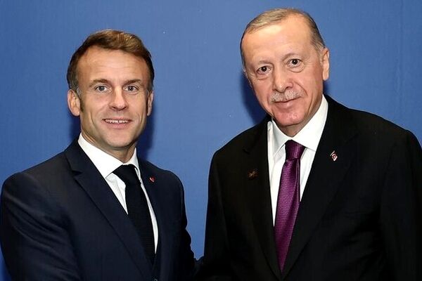 گفت‌وگوی تلفنی اردوغان و ماکرون درباره تنگه هرمز
