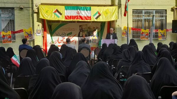 روز دانش‌آموز و نواختن زنگ استکبار ستیزی در منطقه ۱۶