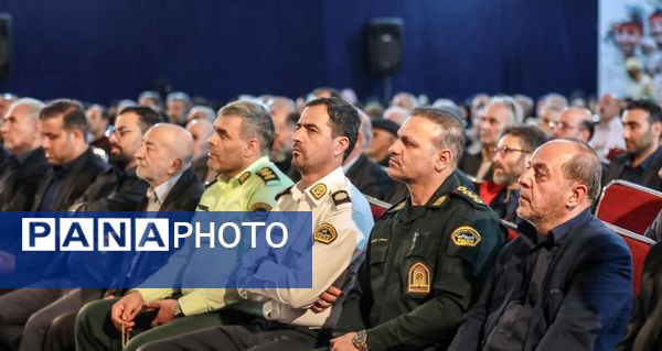  مراسم بزرگ یاد یاران شهر پرند به شهادت رهبر حزب الله لبنان