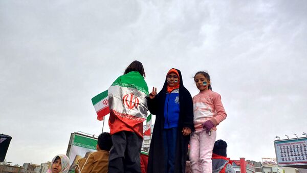 دانش‌آموزان، پاسداری از انقلاب را آغاز می‌کنند