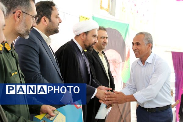 همایش گرامیداشت هفته معلم در شهرستان گرمه