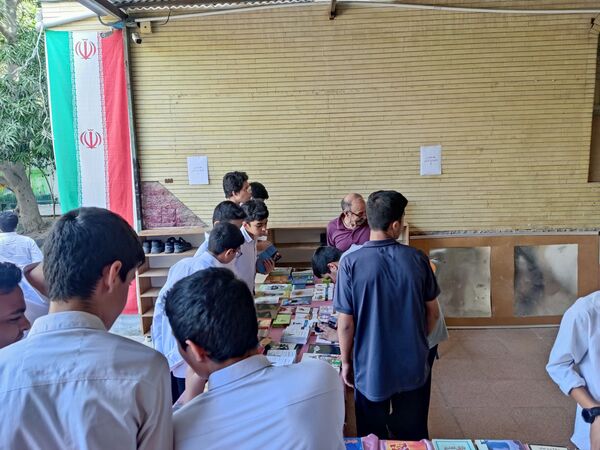 فرصتی برای تقویت کتاب‌خوانی دانش‌آموزان