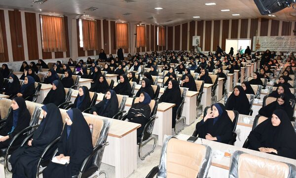 کارگاه هوش مصنوعی ویژه دانش‌آموزان دختر مقطع متوسطه اول شهرستان مه‌ولات