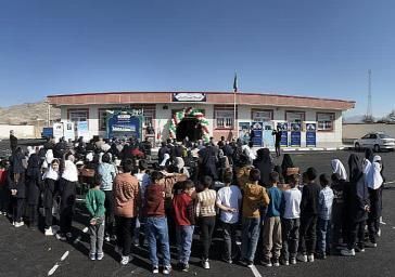 افتتاح مدرسه ۶ کلاسه شهید کسایی در روستای لیوار پایین مرند یادگاری با نام شهید برای نسل آینده