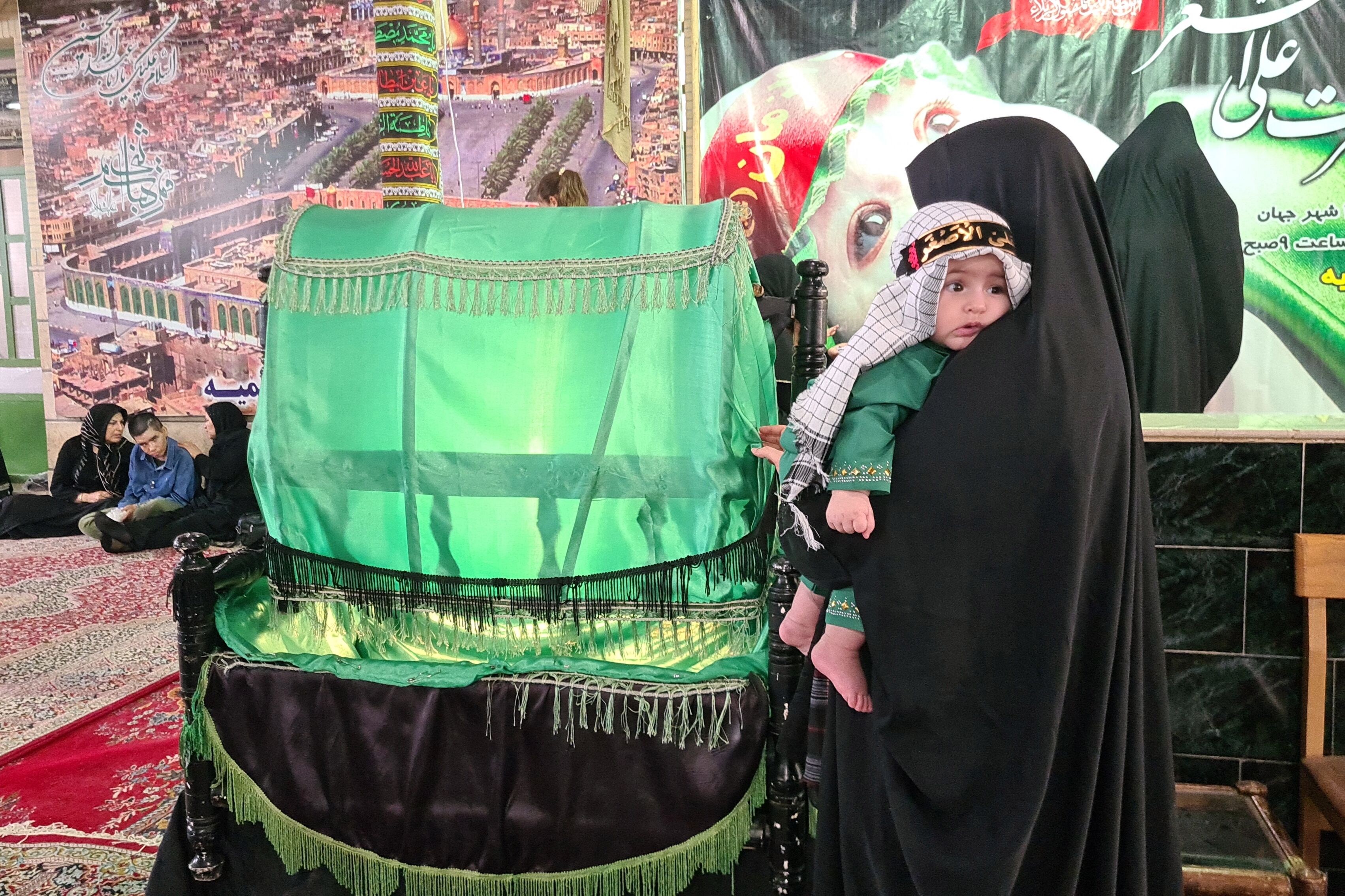 همایش شیرخوارگان حسینی شهرستان آباده