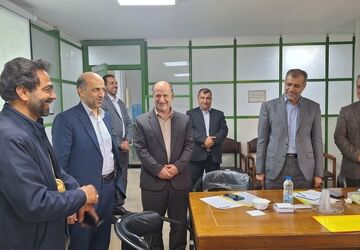 بازدید معاون آموزش متوسطه ‌آموزش و پرورش از فرایند داوری برنامه شناسایی معلمان نمونه