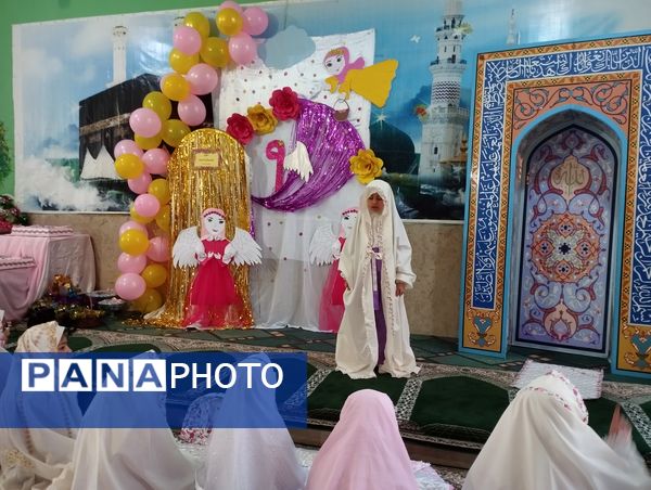 جشن عبادت و بندگی دانش‌آموزان دبستان پیامبر اعظم(ص) شهرستان ملارد 