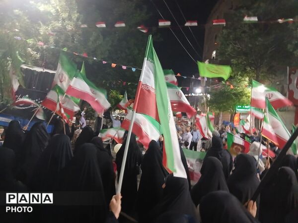 خیابان‌های البرز در اجتماعات شبانه جلوه‌گاه وحدت امت اسلامی 