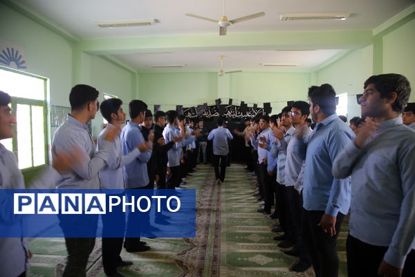 مراسم عزاداری ایام فاطمیه توسط دانش‌آموزان تنگستانی