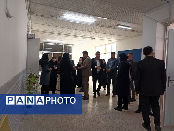 بازدید کارشناسان فحک از هنرستان فلسطین