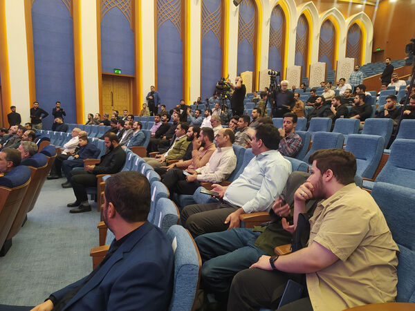 حضور اعضای پانای قم در مراسم روز خبرنگار