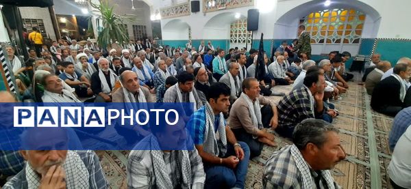 تجمع مردم اردکان در پی‌شهادت شهید سیدحسن نصرالله در پایگاه انقلاب اردکان مسجد کشکنو