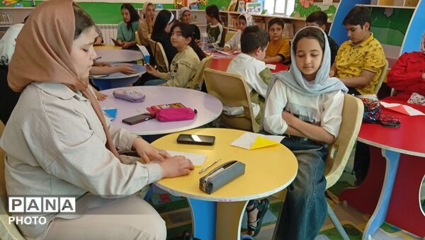 کلاس‌های اوریگامی ویژه نوجوانان در کتابخانه امام باقر
